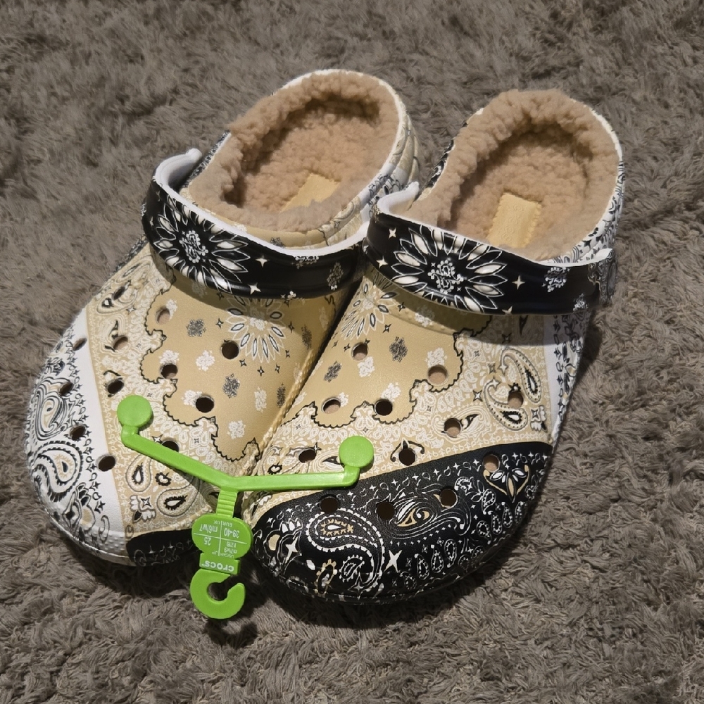 CROCS Classic Lined Bandana Clogs